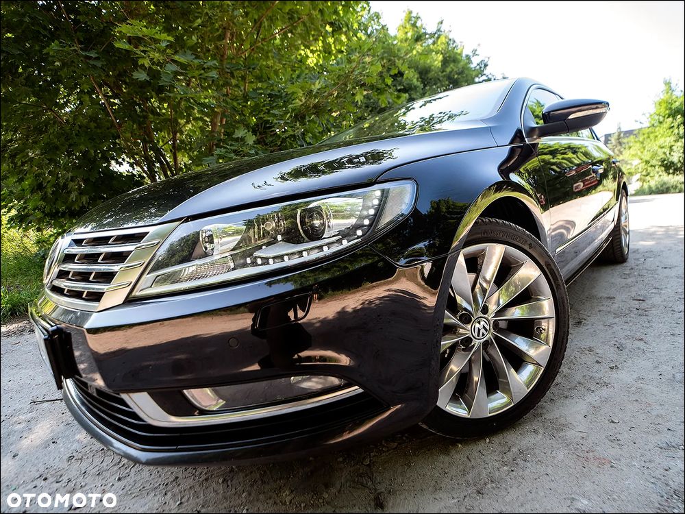 Volkswagen Passat CC - 11