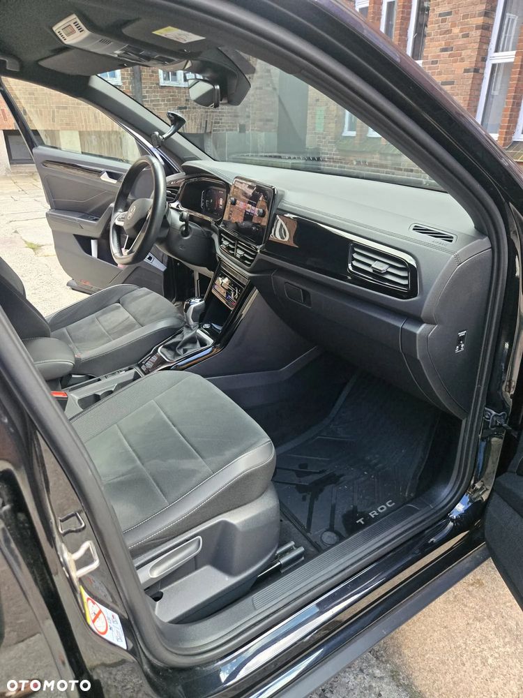 Volkswagen T-Roc - 13