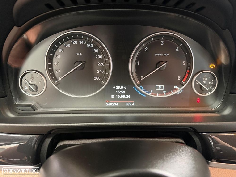 BMW 535 d Line Luxury Auto - 11