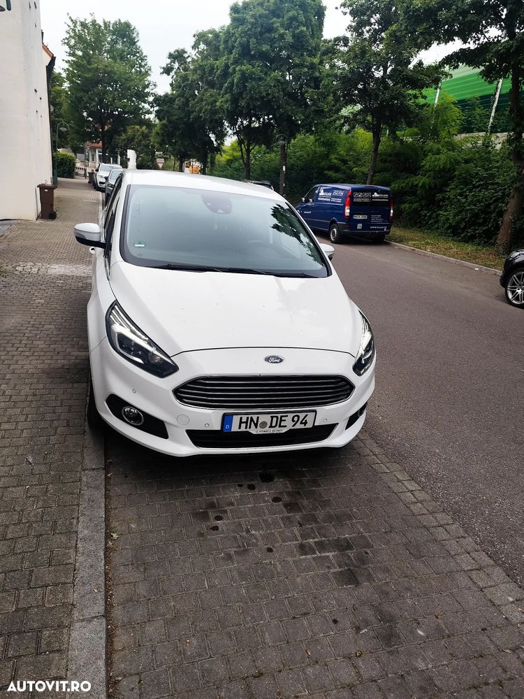 Ford S-Max 2.0 TDCi Powershift Titanium - 9