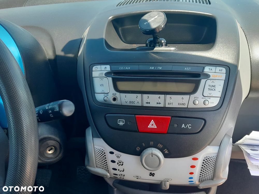 Peugeot 107 - 11
