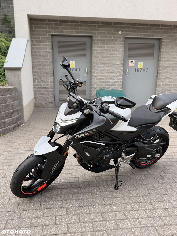 CFMoto 450NK - 4