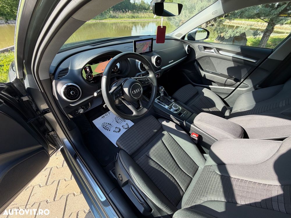 Audi A3 2.0 TDI S tronic Sport - 25