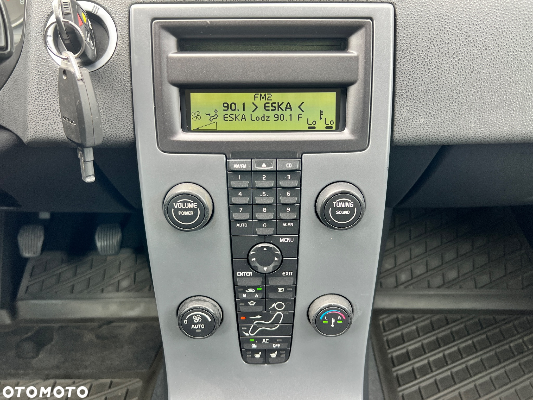 Volvo S40 1.8 - 25