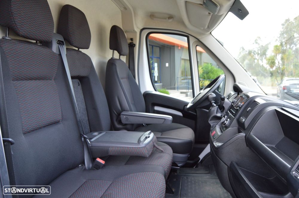Peugeot Boxer 2.2 BlueHDi 335 L3 CD - 19