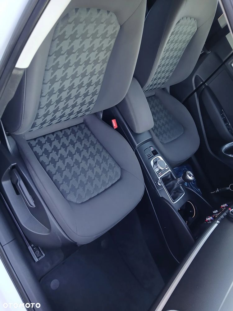 Audi A3 Sportback 1.6 TDI Attraction - 20
