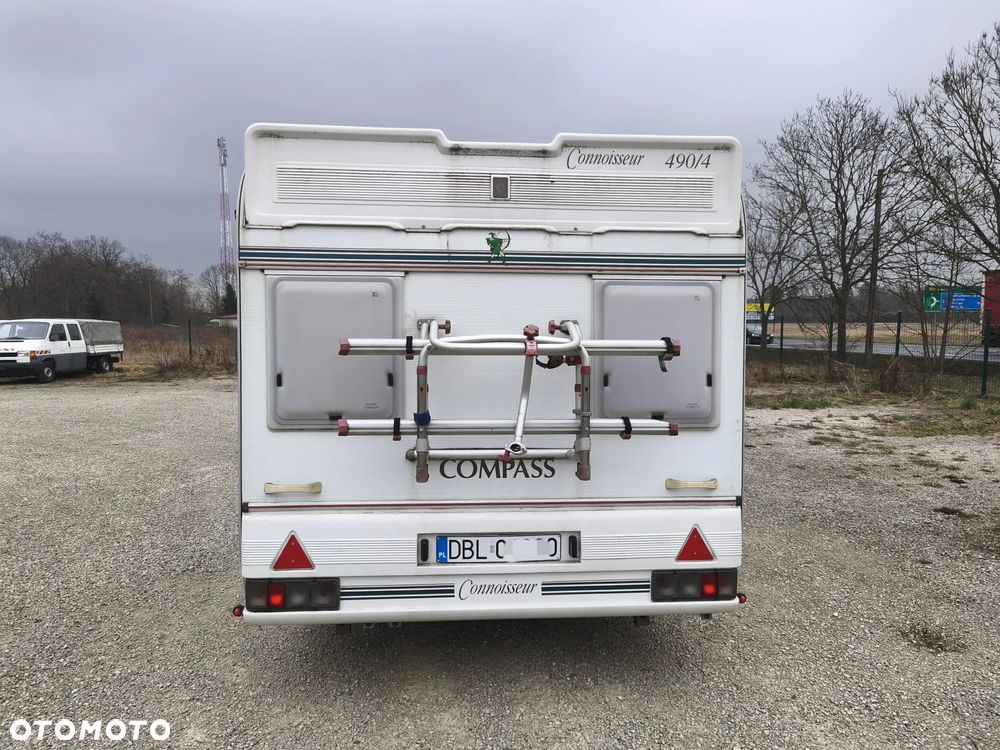 Compass Connoisseur - 11