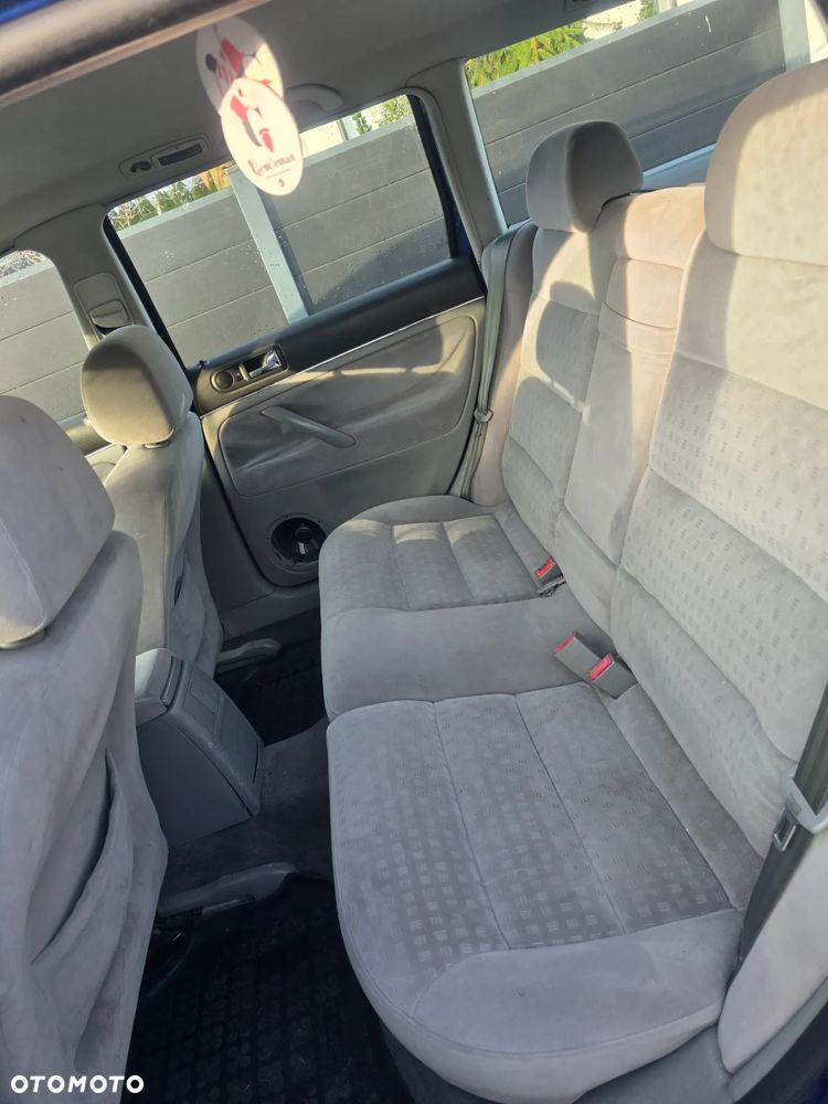 Volkswagen Passat 1.9 TDI Highline - 6