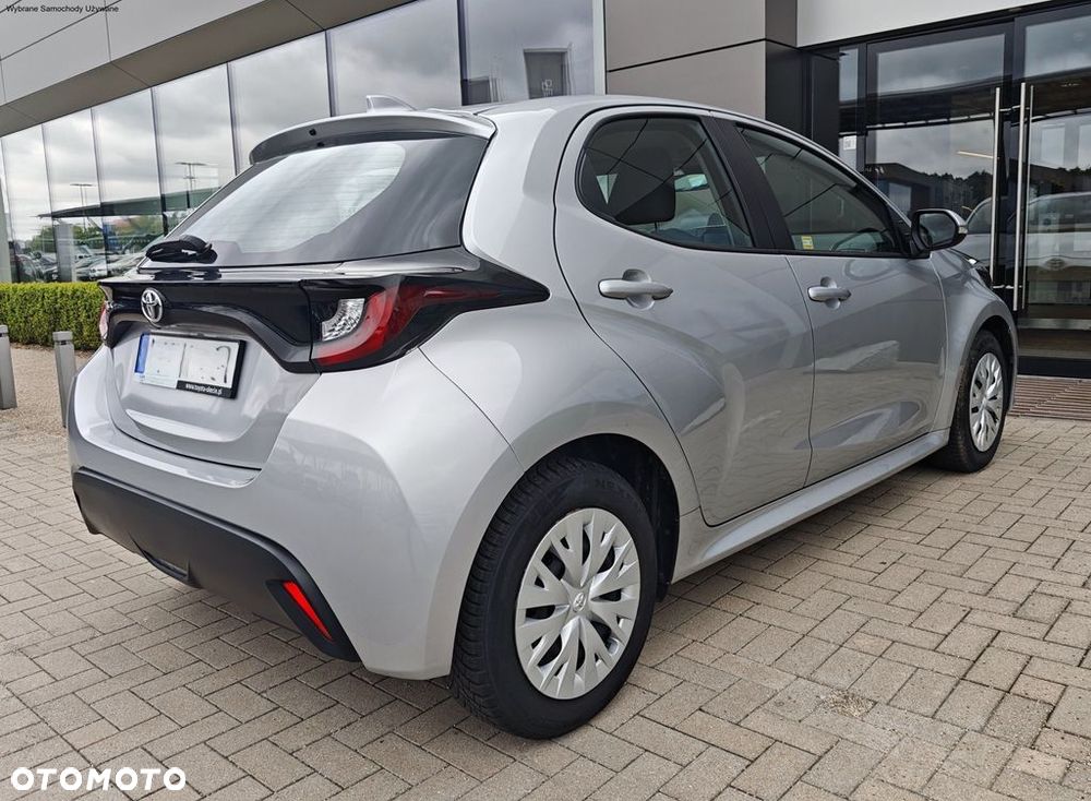 Toyota Yaris 1.0 Active - 9