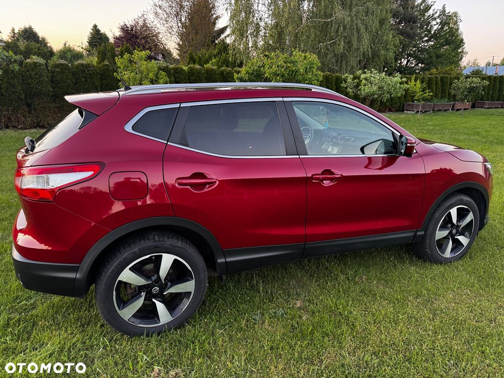 Nissan Qashqai 1.6 DIG-T N-Connecta - 4