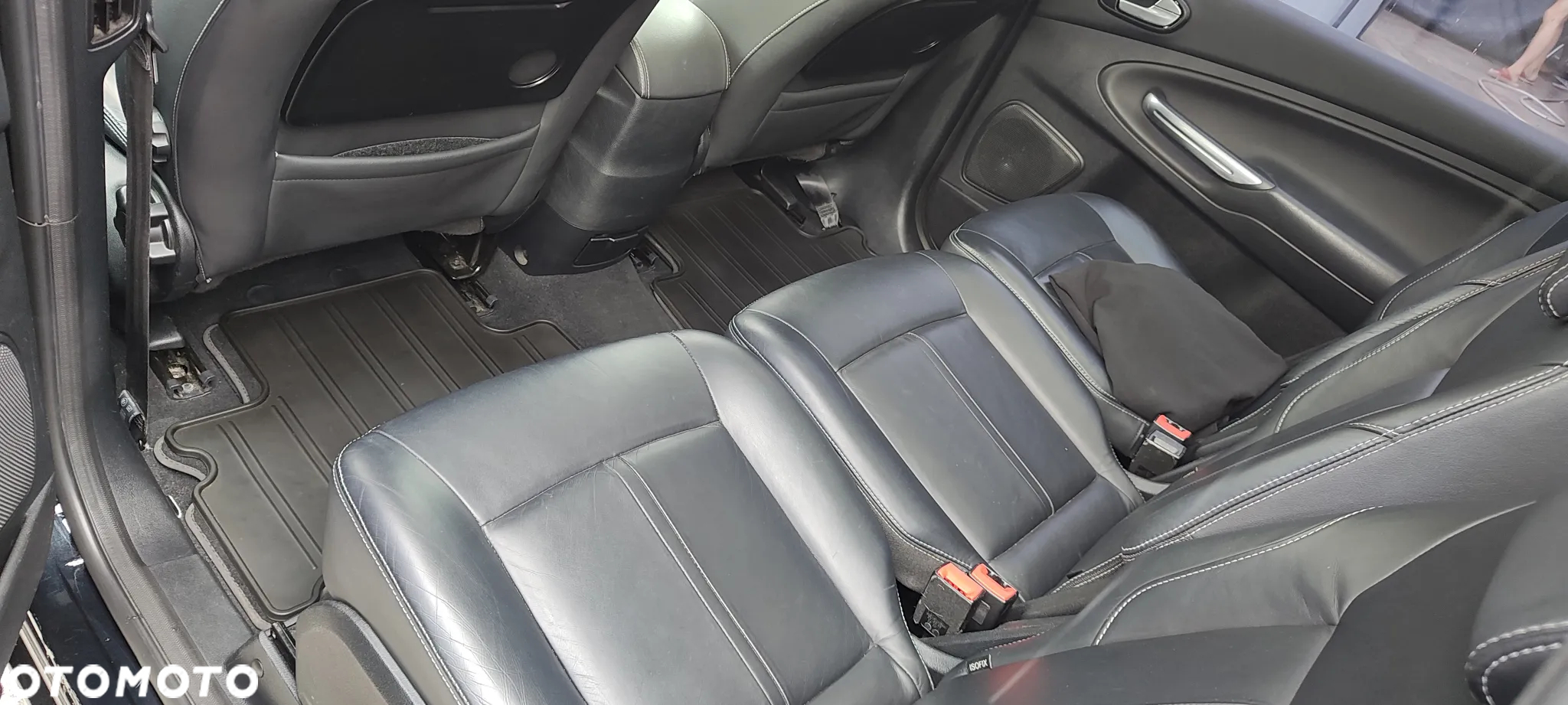 Ford Galaxy 2.0 TDCi DPF Ghia - 17