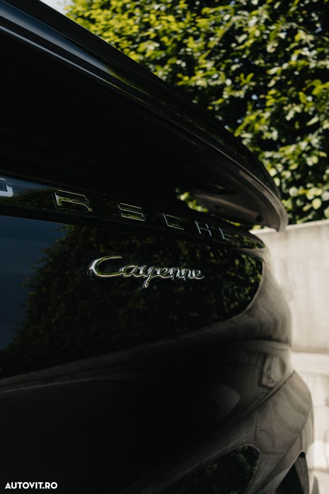 Porsche Cayenne Coupe E-Hybrid Tiptronic S - 6