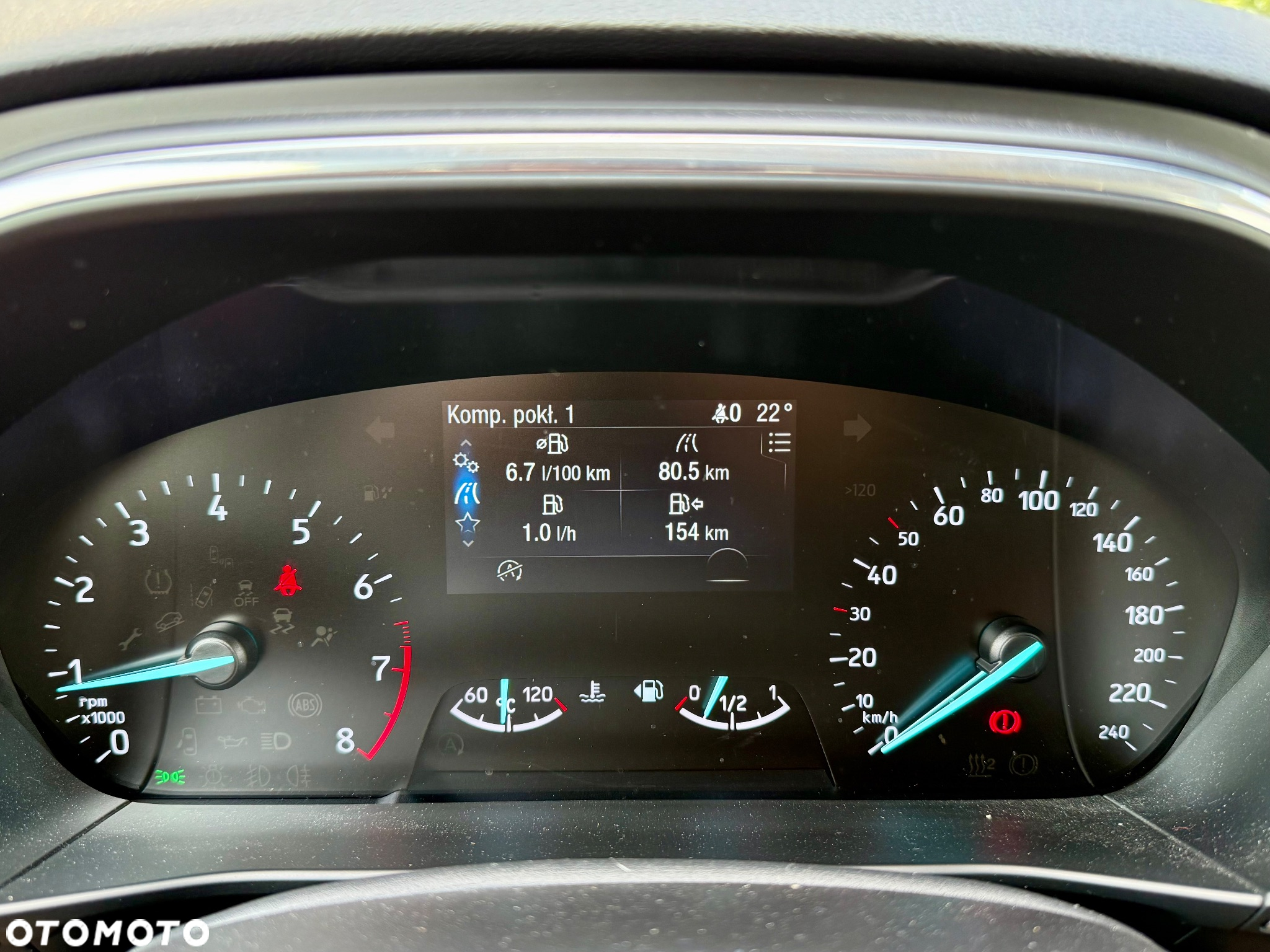 Ford Focus 1.5 EcoBoost Titanium - 17