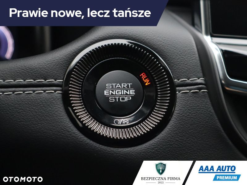 Jeep Compass - 23