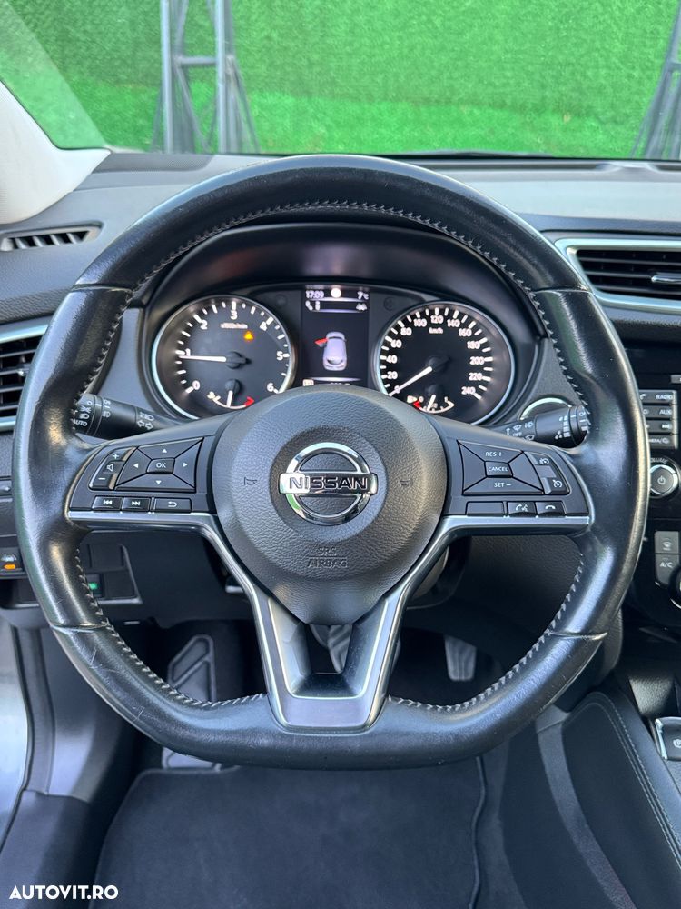 Nissan Qashqai 1.6 DCI Xtronic TEKNA+ - 18