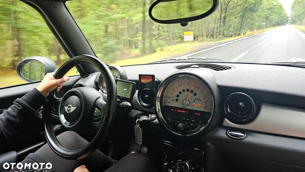 MINI Countryman One D - 2