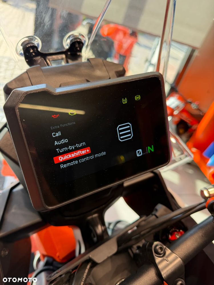 KTM Adventure 390 - 8
