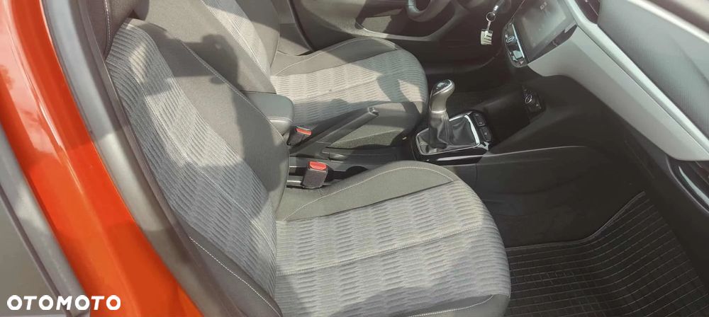 Opel Corsa 1.2 Business S&S - 21