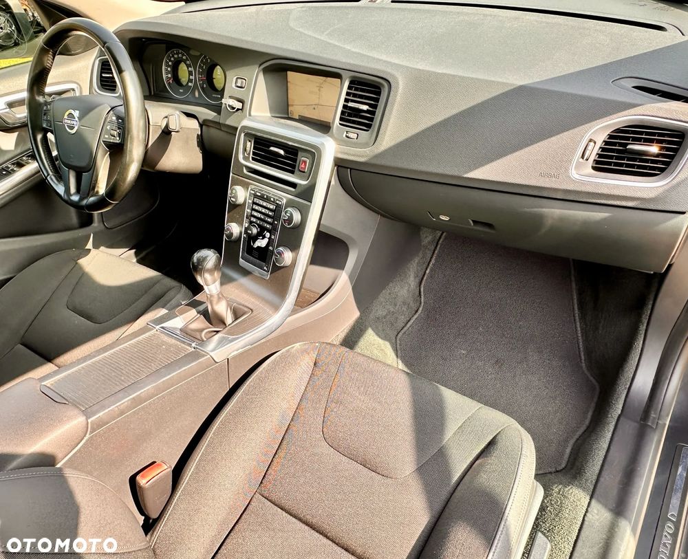 Volvo S60 - 5