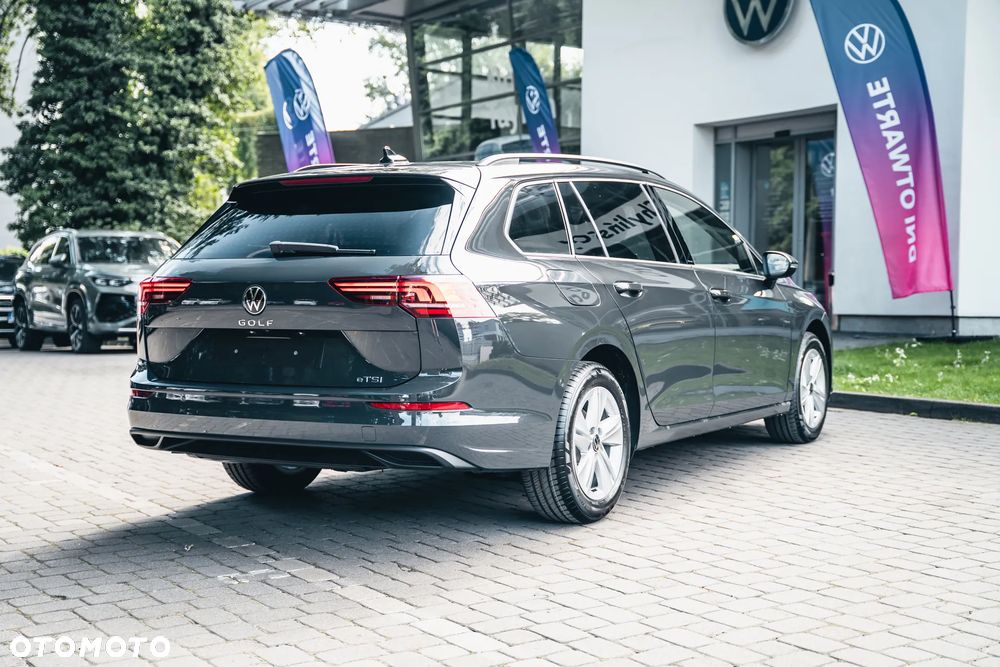 Volkswagen Golf - 12