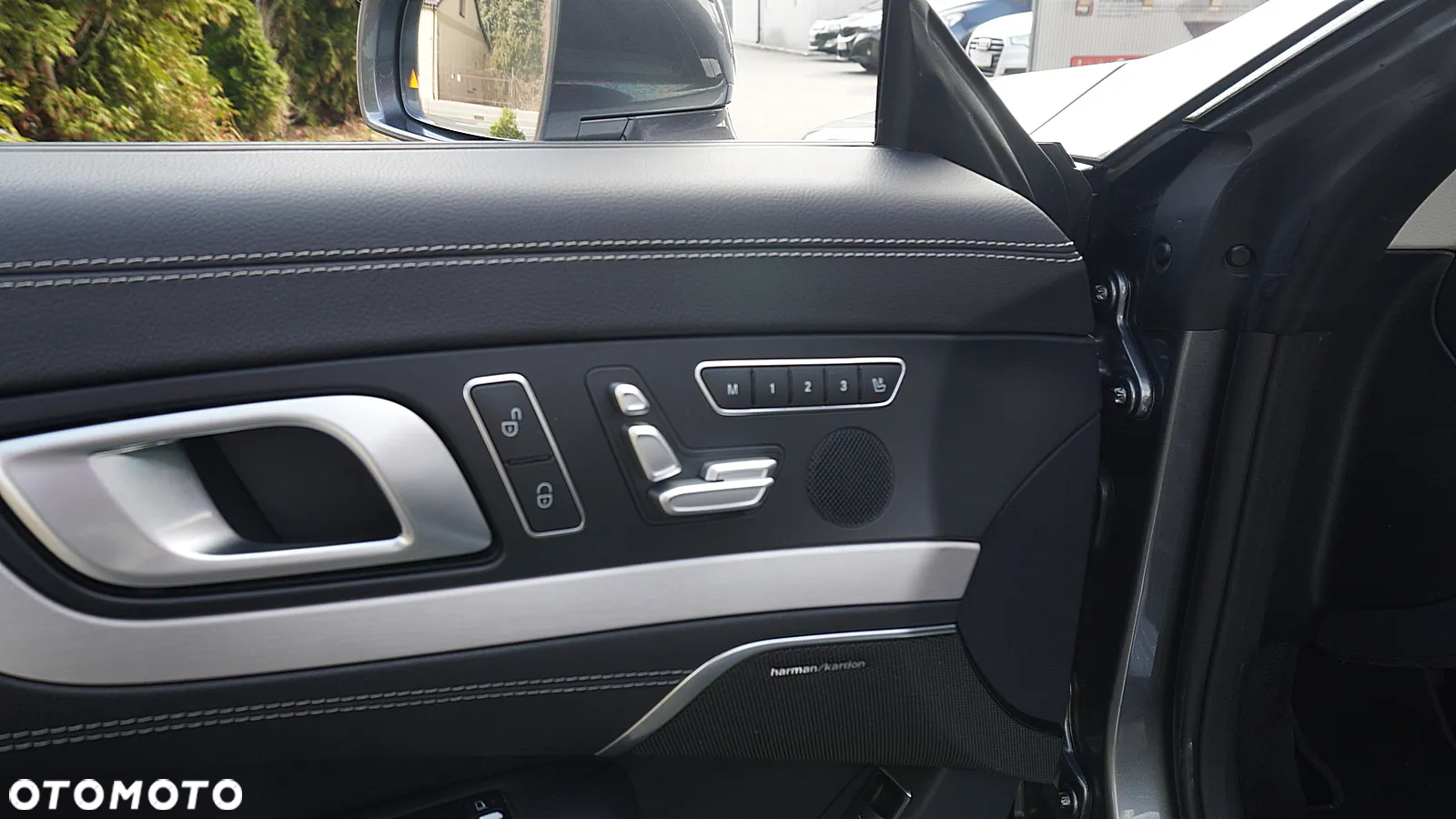 Mercedes-Benz SL 400 9G-TRONIC - 35