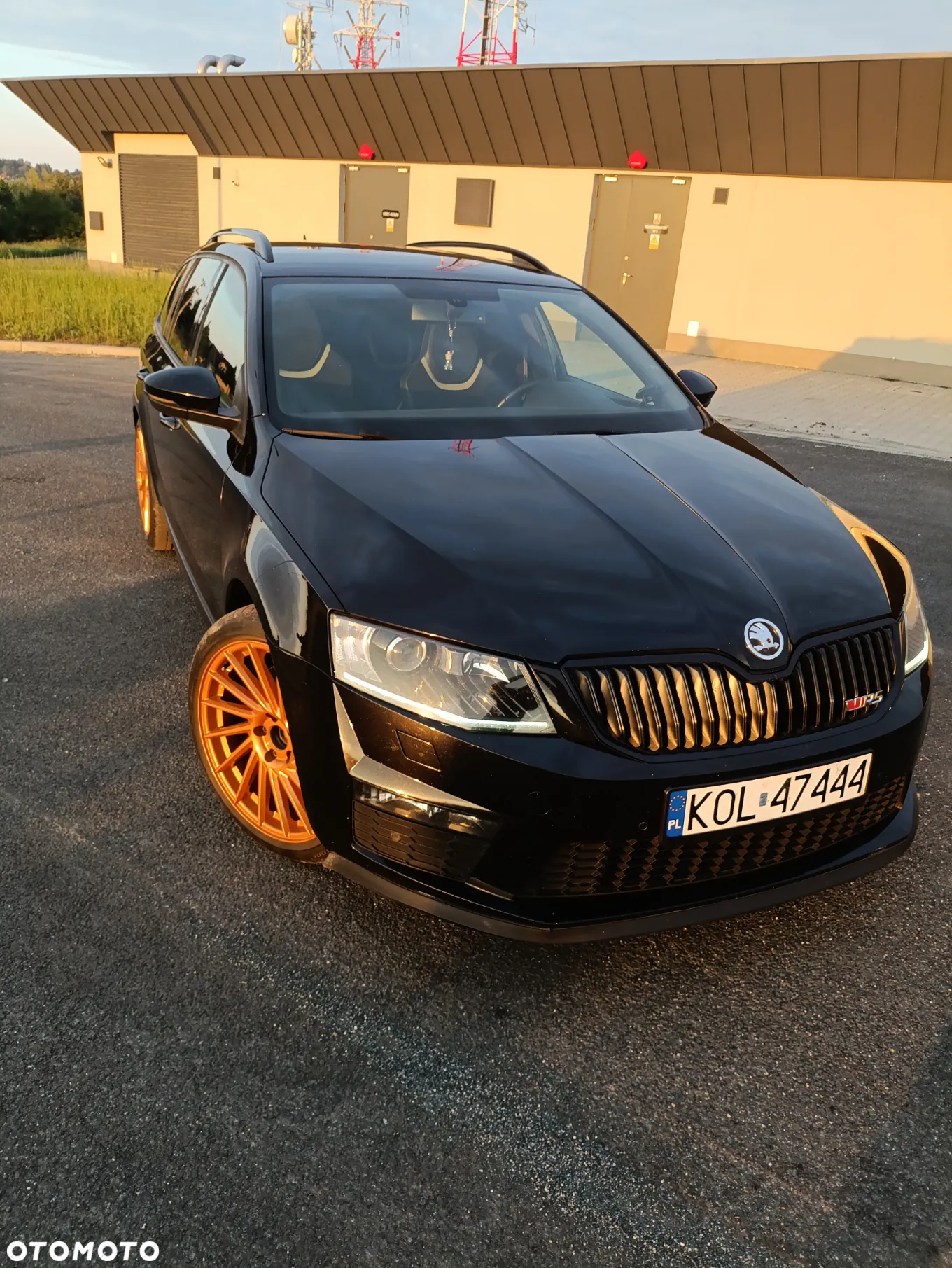 Skoda Octavia Combi 2.0 TDI RS - 2