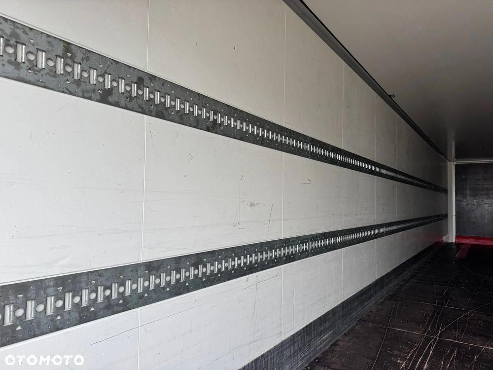 Krone Izoterma, Winda DHOLLANDIA ,Oś podnoszona - 15