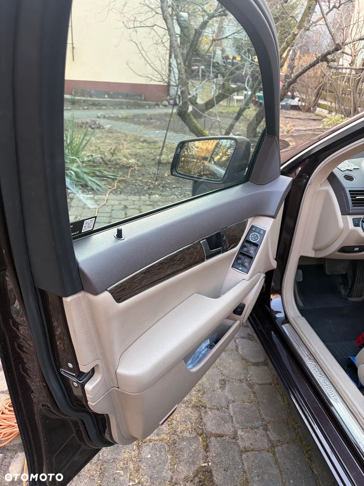 Mercedes-Benz Klasa C - 12