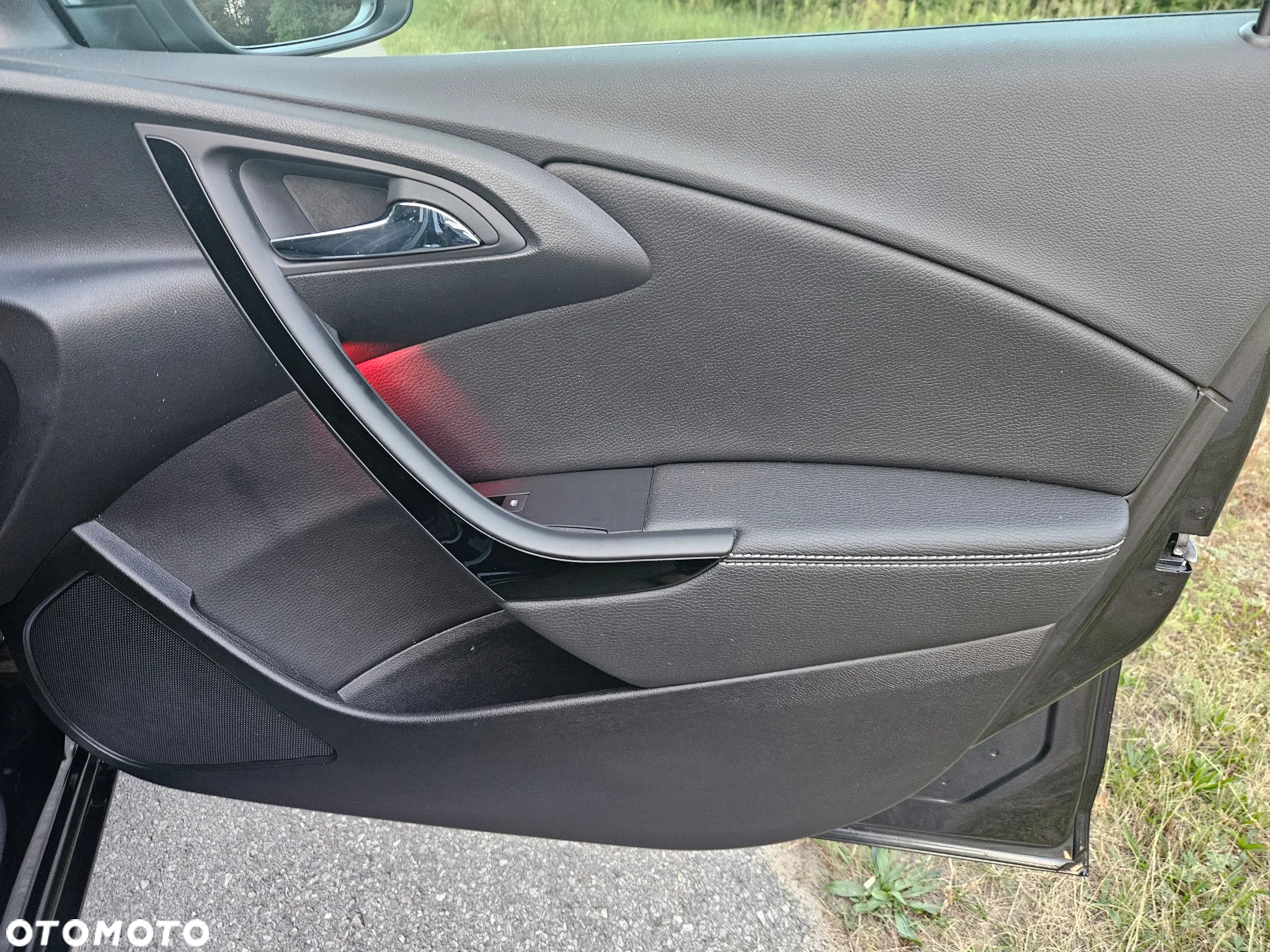 Opel Astra 2.0 CDTI Exklusiv - 22