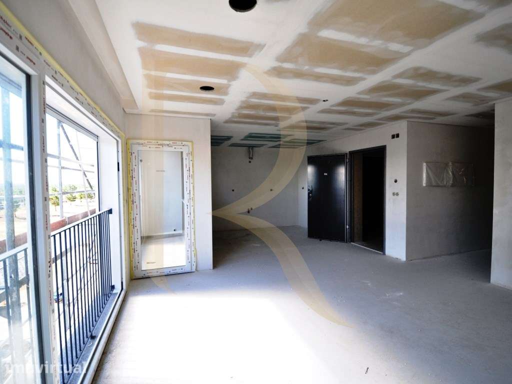 Apartamento T3 novo com elevador e varandas em Santa Marta do Pinha... - Grande imagem: 3/14