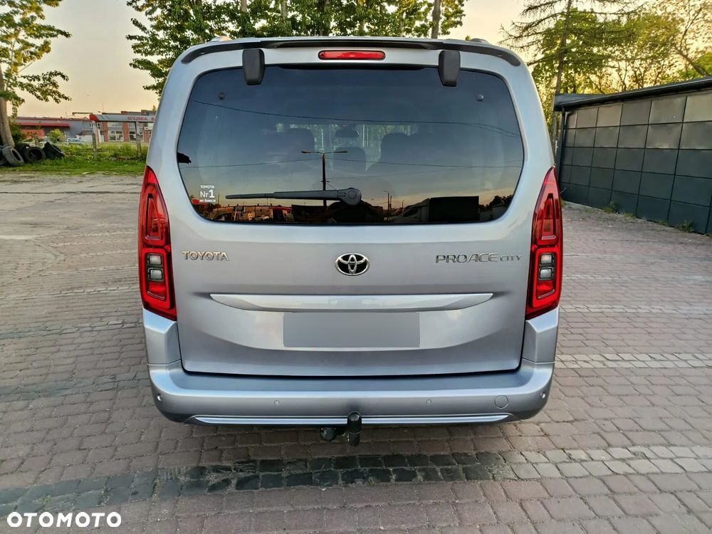 Toyota Proace City Verso Long 1.2 D-4T Family - 9