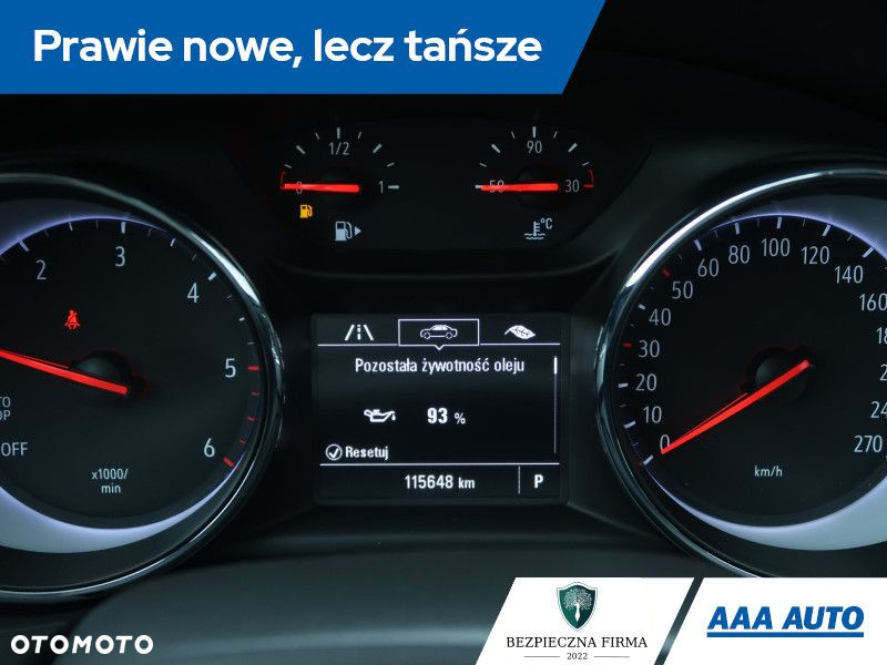 Opel Insignia - 12