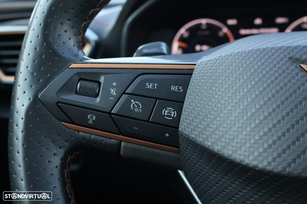 Cupra Formentor 1.4 e-Hybrid DSG - 22