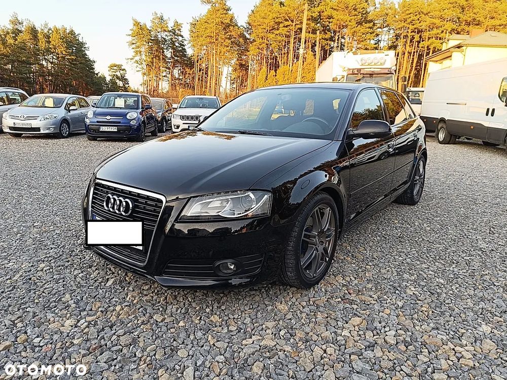 Audi A3 Sportback 1.6 TDI DPF Attraction S tronic - 1