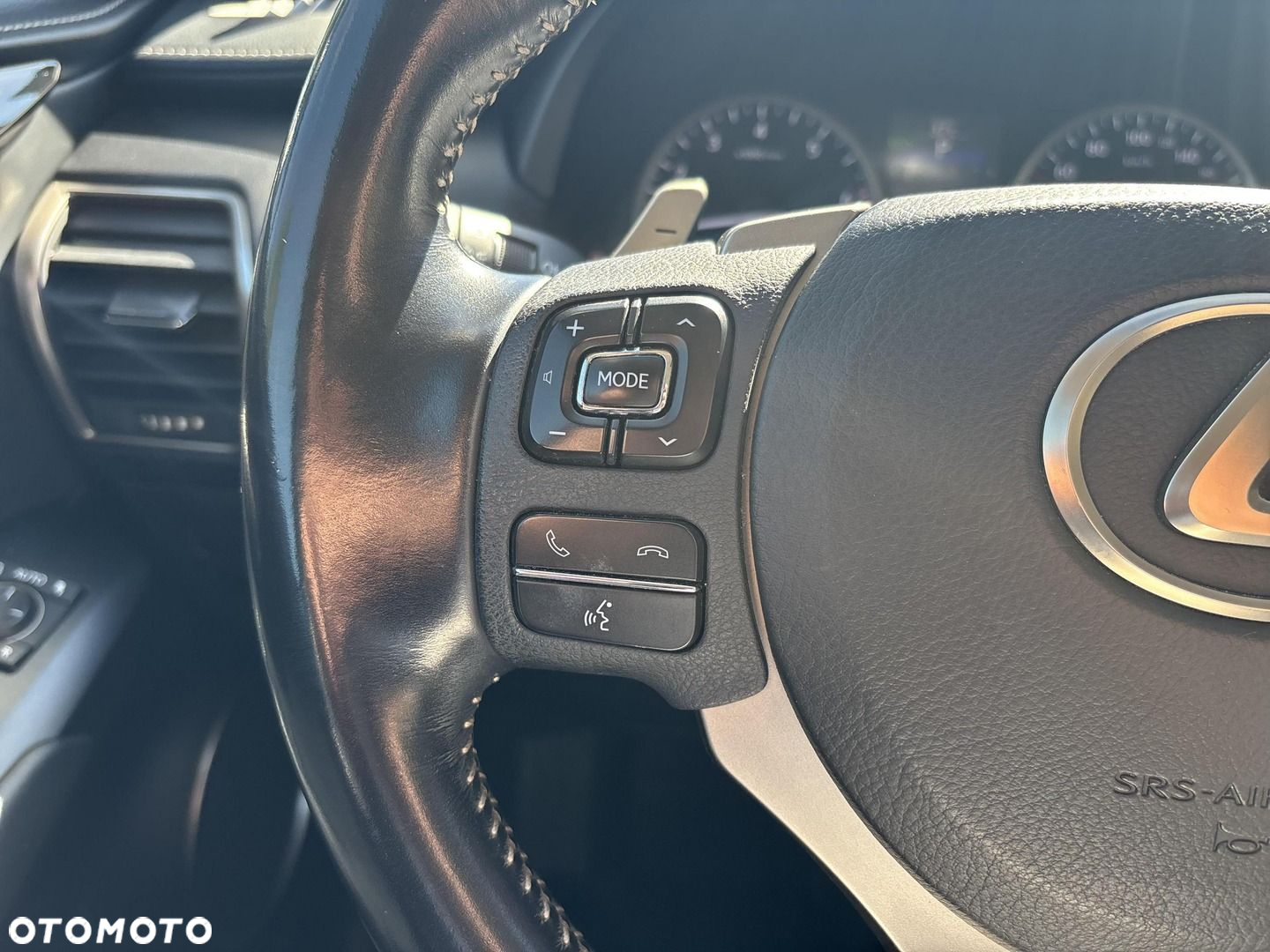 Lexus NX 200t Elite AWD - 14
