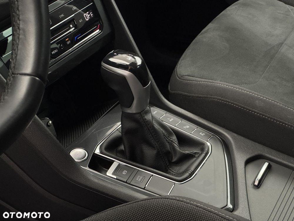 Volkswagen Tiguan 1.4 eHybrid Elegance DSG - 9