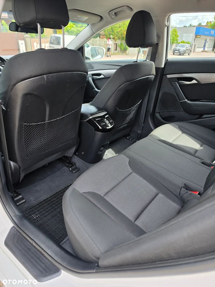 Hyundai i40 Kombi blue 1.6 Classic - 22