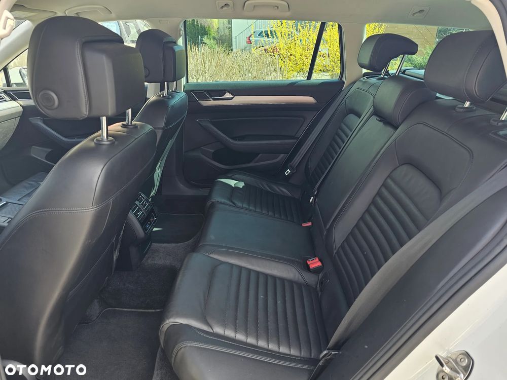 Volkswagen Passat 2.0 TDI BMT Highline DSG - 25