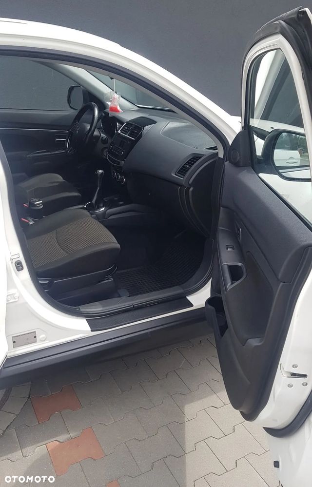 Mitsubishi ASX - 20