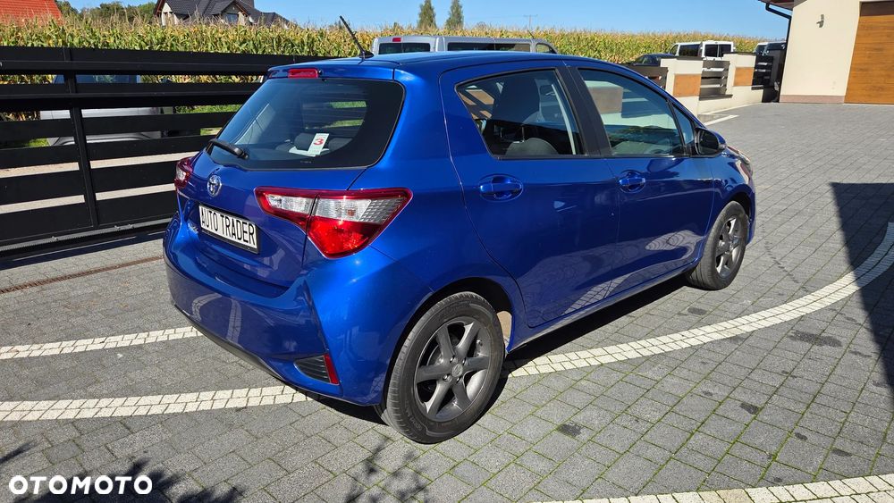 Toyota Yaris 1.5 Active - 2