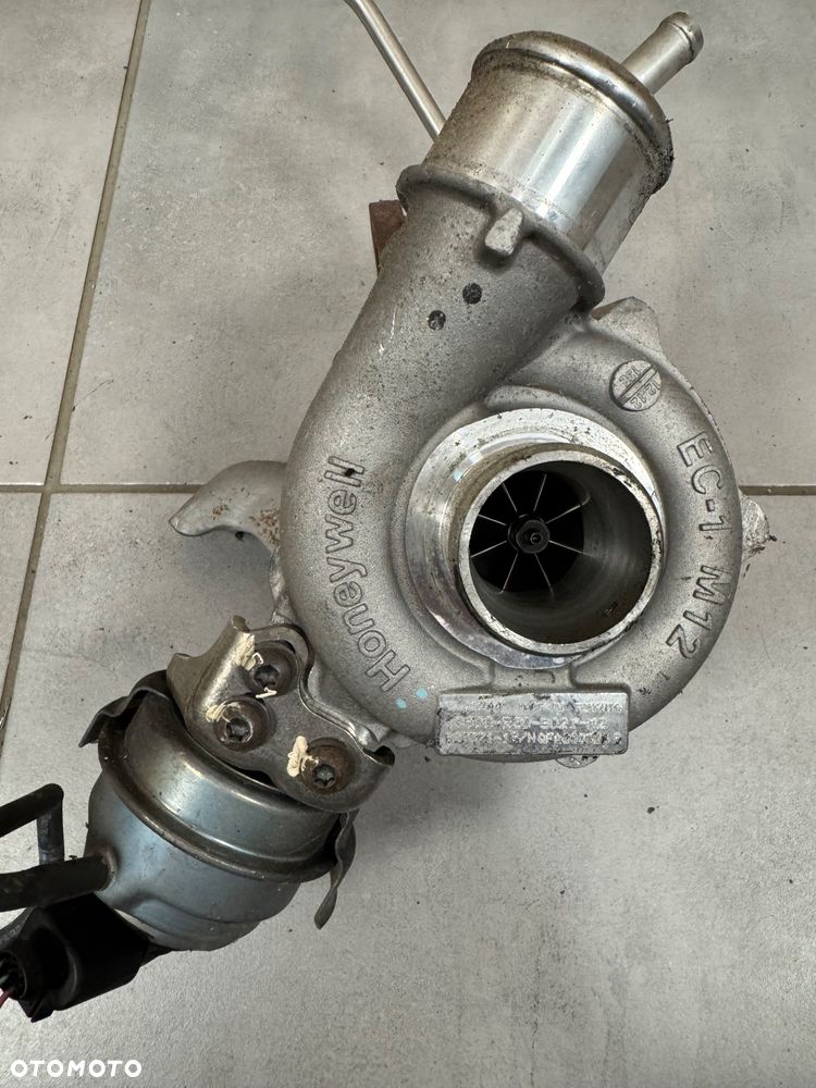 Honda Cr-v 18900-RZ0-G021-M2 turbosprężarka turbina