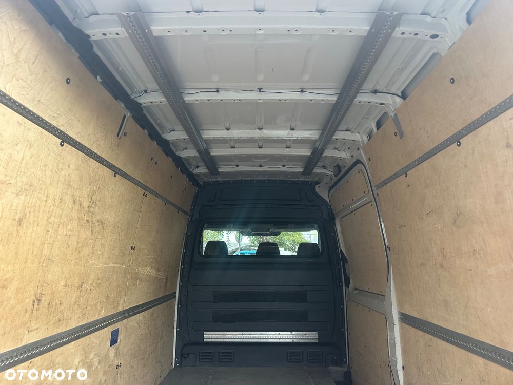 Volkswagen Crafter 35 2.0tdi 136ps L2H2 Klima stan extra - 19