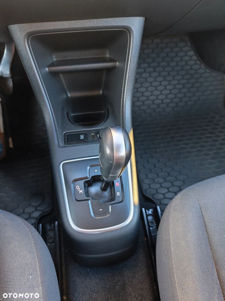 Volkswagen up! - 6