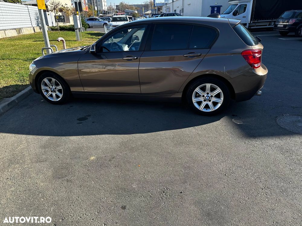 BMW Seria 1 116d EfficientDynamics Edition - 3