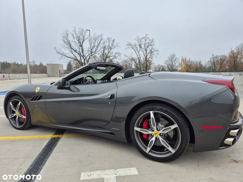 Ferrari California - 6