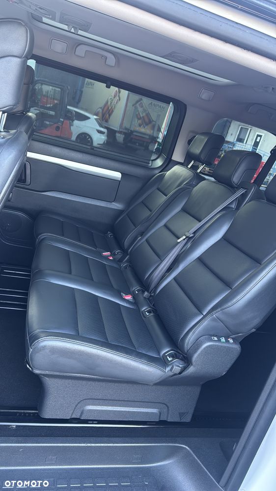 Peugeot Traveller L2 2.0 EAT8 Business VIP - 11