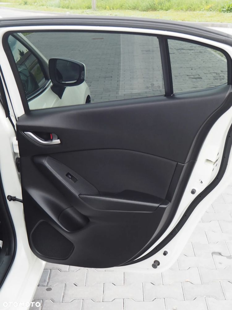 Mazda 3 SKYACTIV-G 120 Exclusive-Line - 18