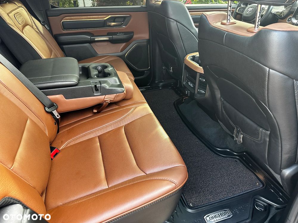 RAM 1500 Crew Cab Longhorn - 10