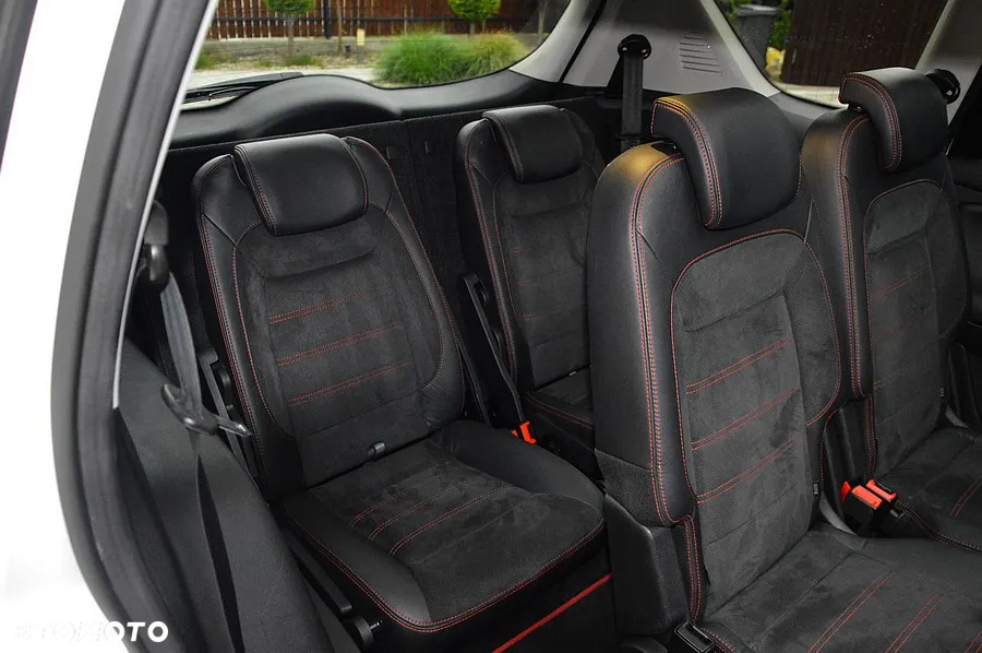 Ford S-Max - 26