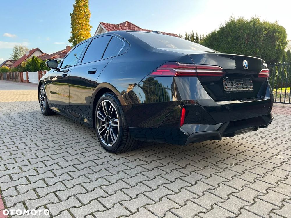 BMW Seria 5 - 18